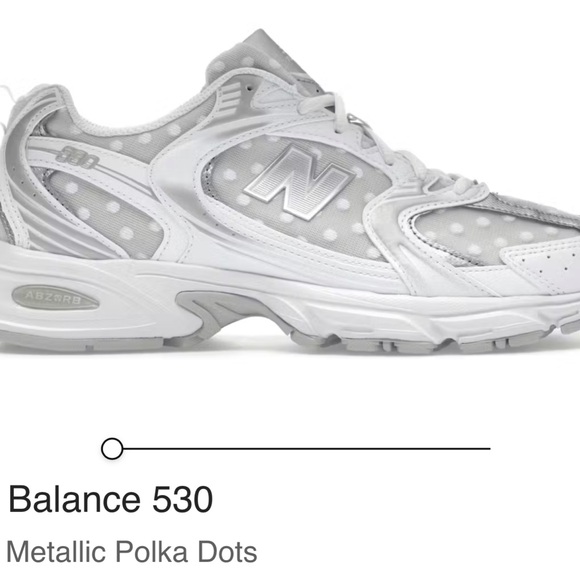 New Balance 530 Silver and White Sneakerstrending hard to find shoe! - Picture 3 of 5